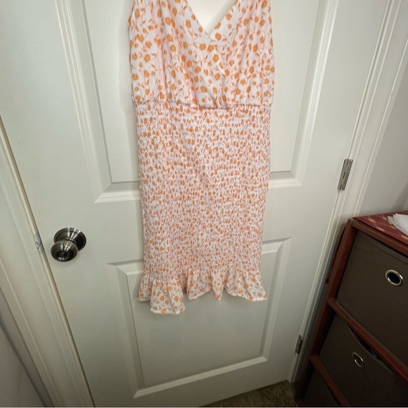 Love Tree Smocked Floral Bodycon Mini Dress 4760DY - Picture 5 of 17